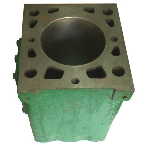 Lister CS Cylinder block with Studs DEV- 574-11000